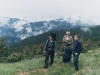 W drodze na Howerlę, Czarnohora na Ukrainie, od lewej Grześ Postaremczak, Radek Owczarzak, Bartek Wróblewski, VI 1996, fot. Tomasz Kapusta