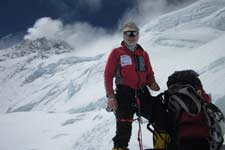 Urs Bernhard, Everest IV-V 2011 r.