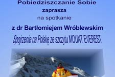 Widok na Everest z Przełęczy Północnej (7.070 m n.p.m.), 7 V 2012 r., fot. Ferran Latorre